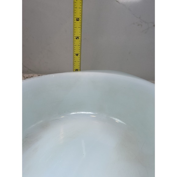 VTG Glasbake 2 Quart Casserole Dish J514 White Microwave Safe Made in the USA - Picture 8 of 9